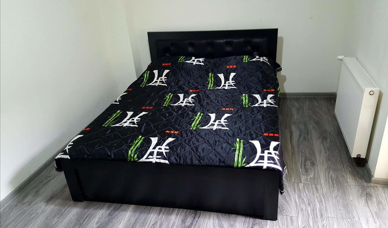 Guesthouse Different Tbilisi Bagian luar foto